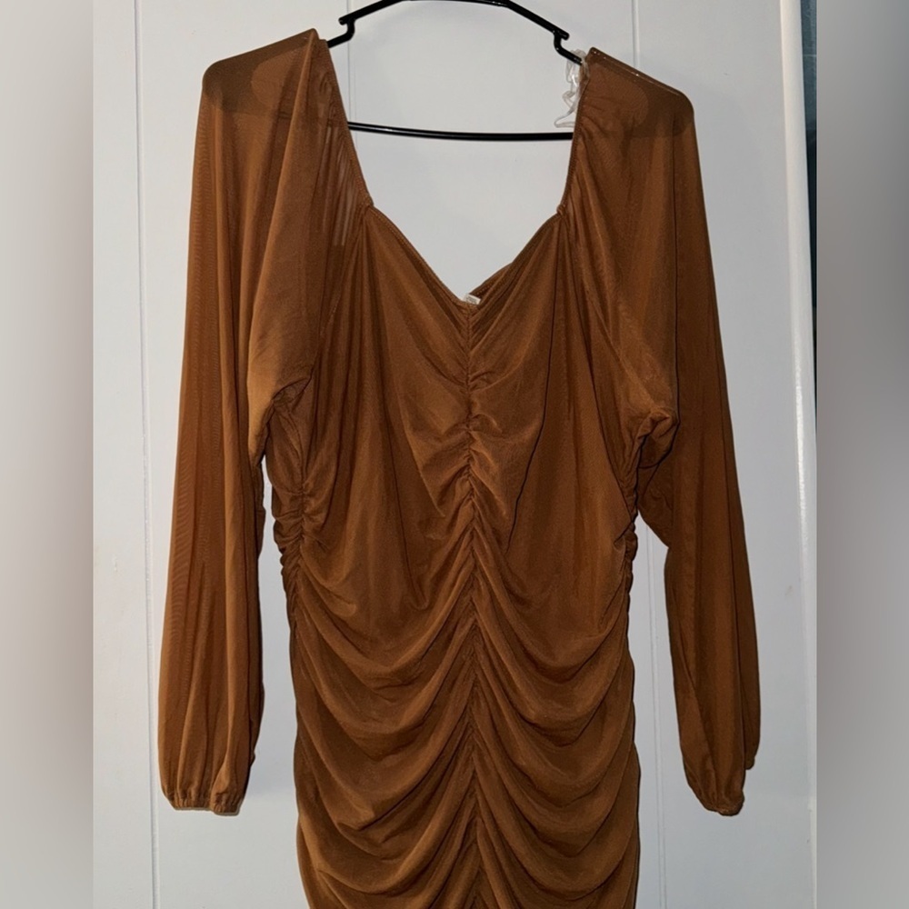 Bluebell Midi Dress - Picture 3 of 9